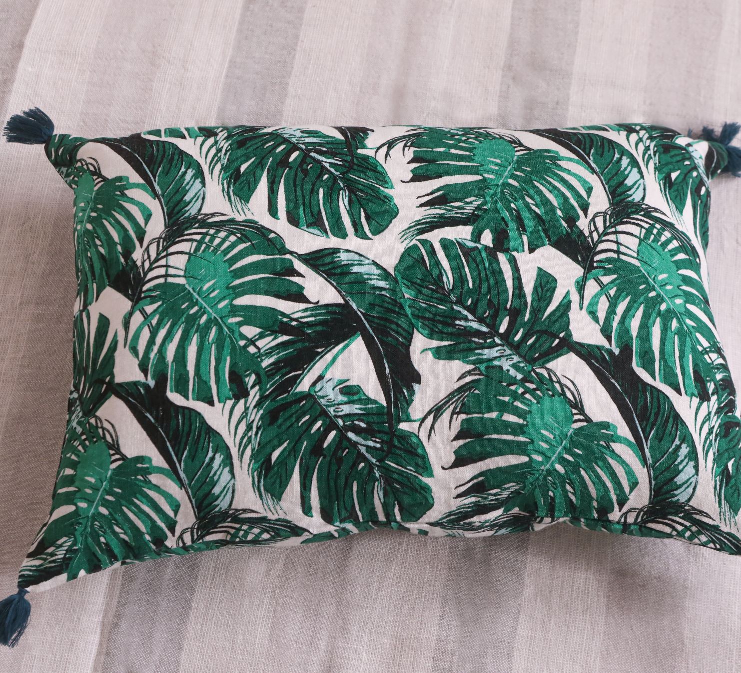 Forest leaves 100% cotton Lumbar cushion covers