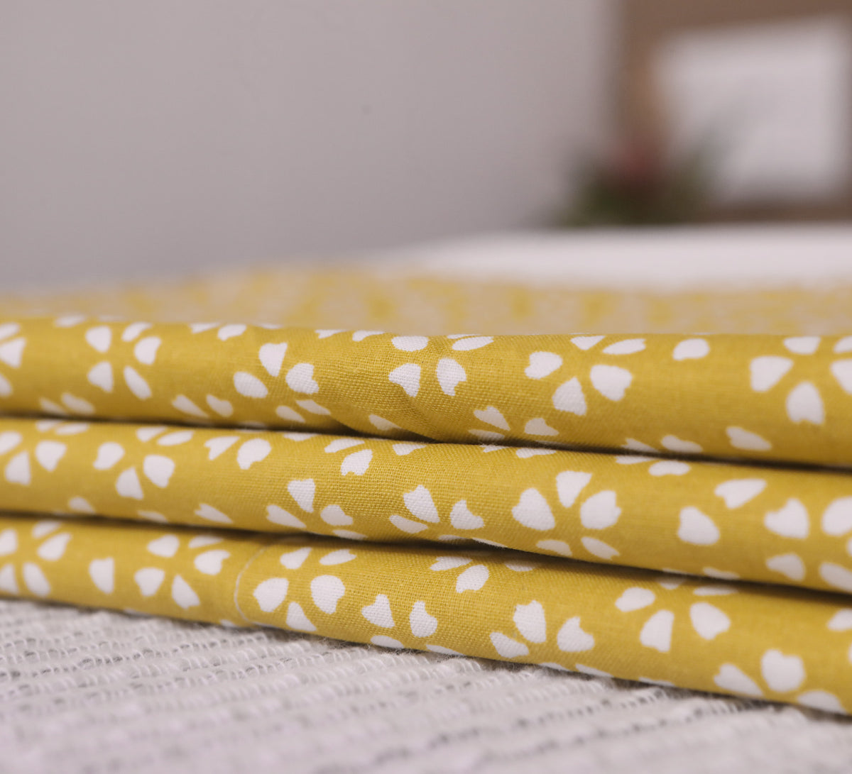 Yellow flower 100% cotton Single Bed Dhoar
