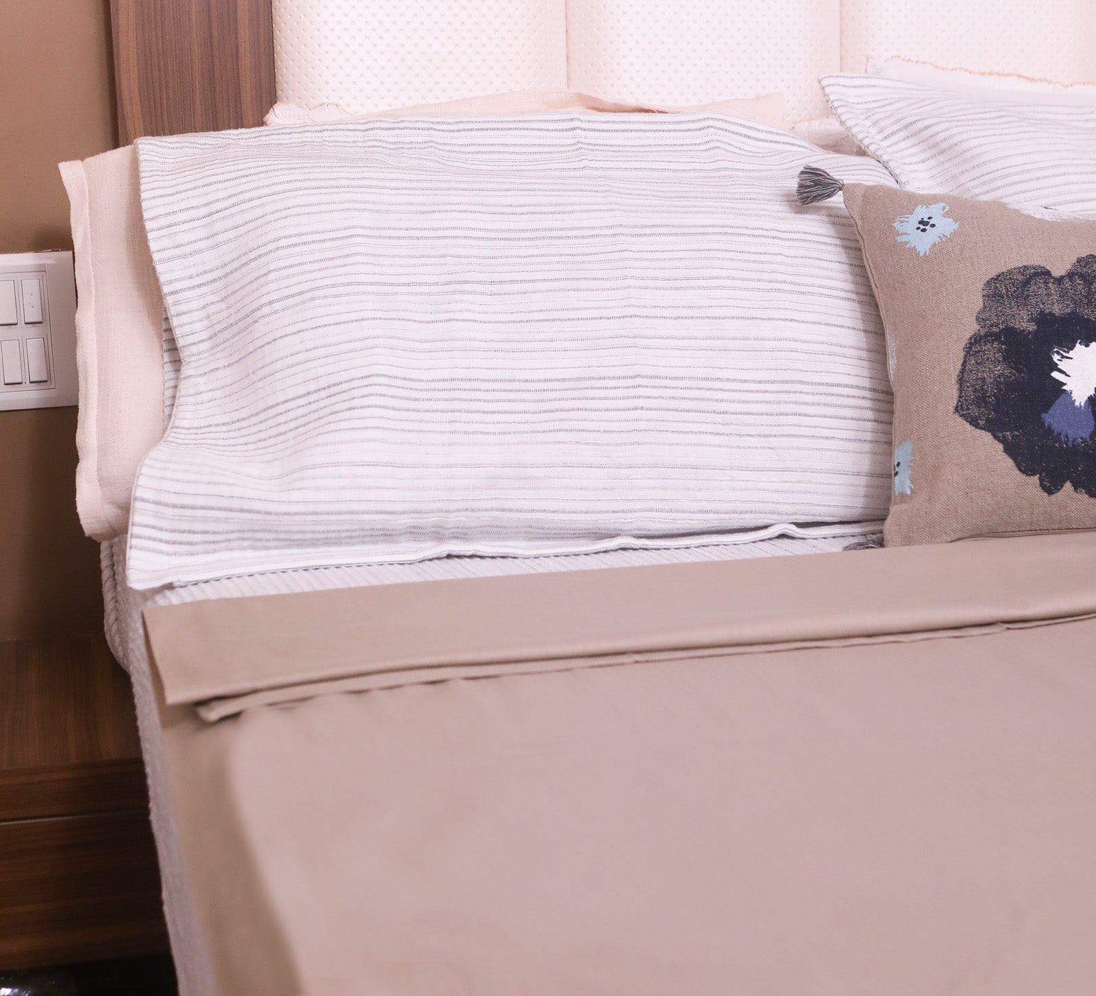 Beige 100% cotton Single bed Dhoar