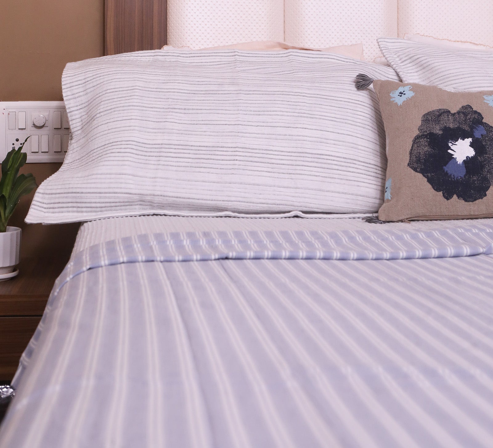 White and blue stripe 100% cotton Single Bed Dhoar