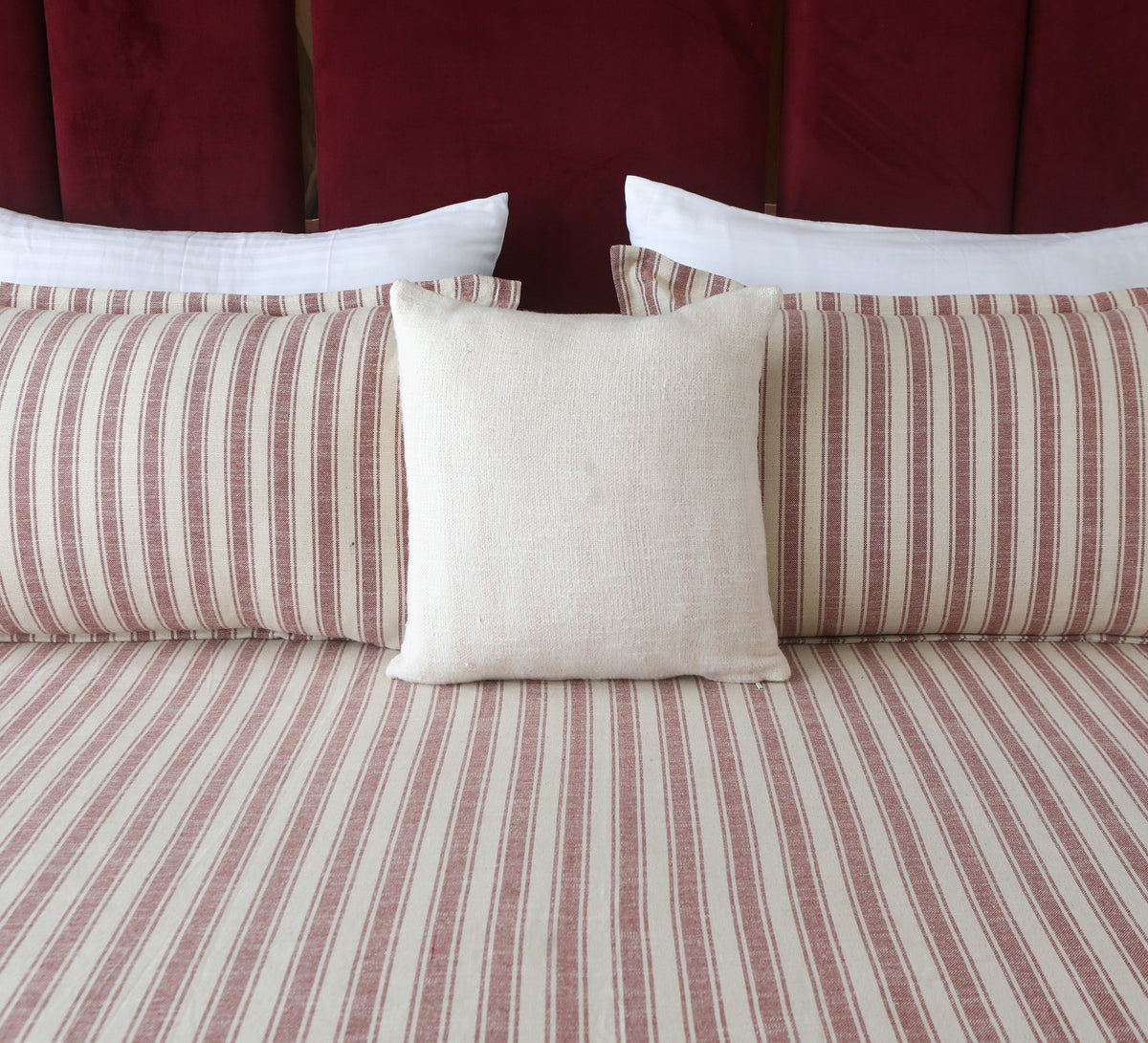 100% cotton Ribbed Double Bed Cover