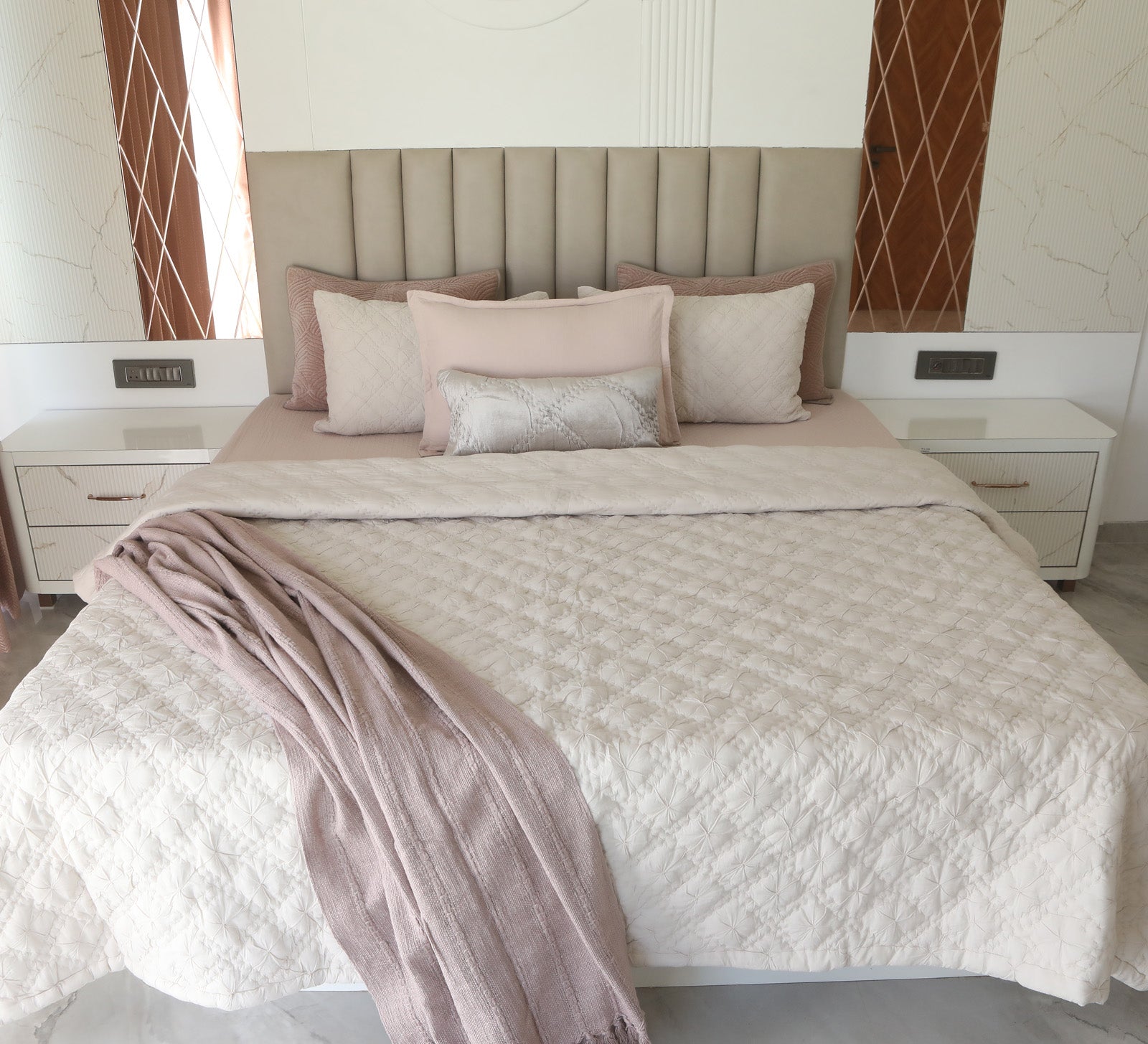Ribbed Pink stripe throw