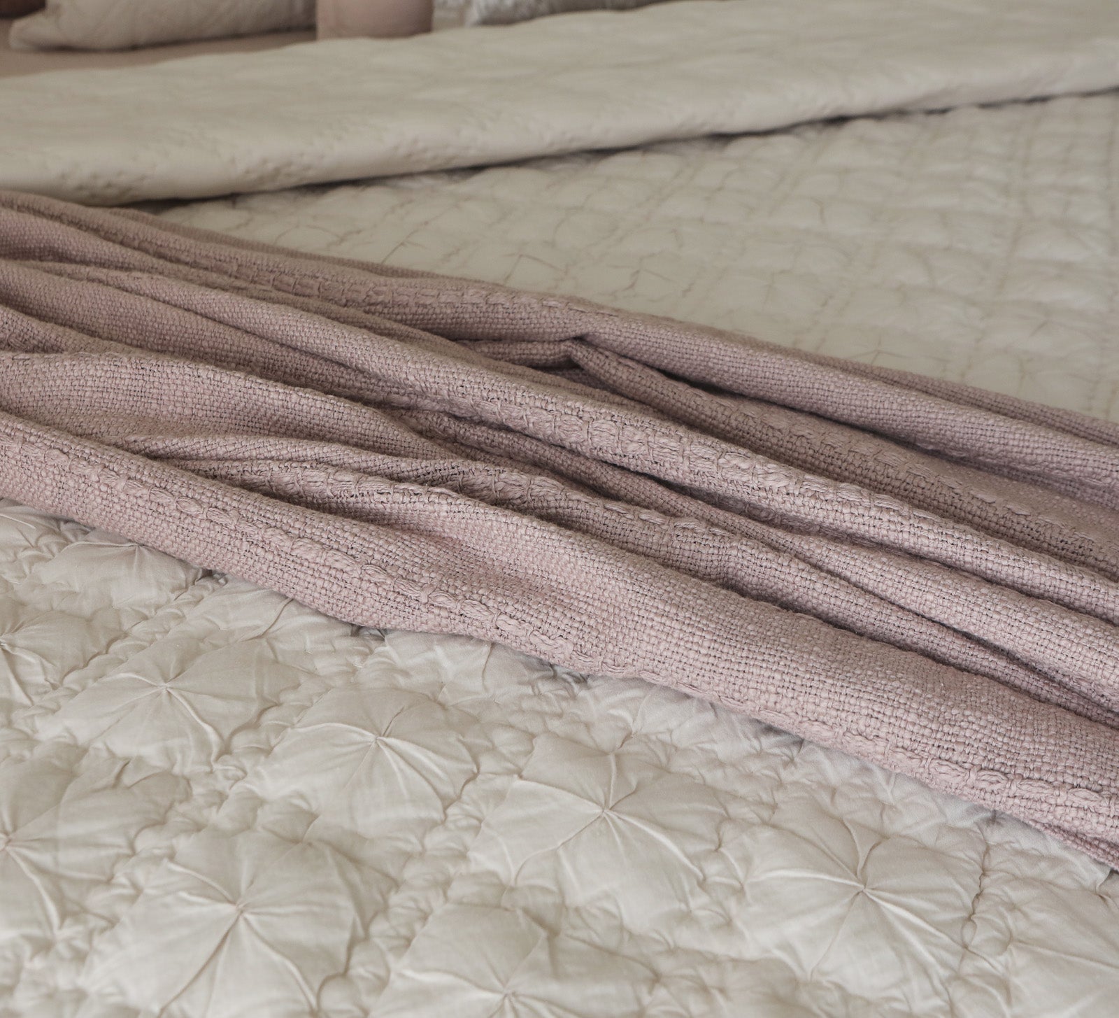 Ribbed Pink stripe throw