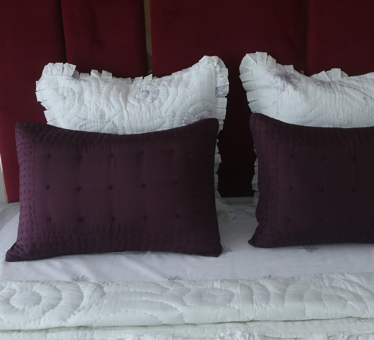 Lavender Frill Linen Double bed quilt