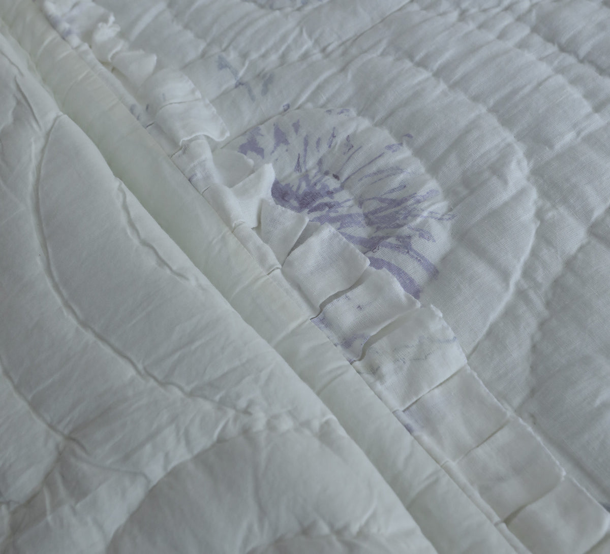 Lavender Frill Linen Double bed quilt