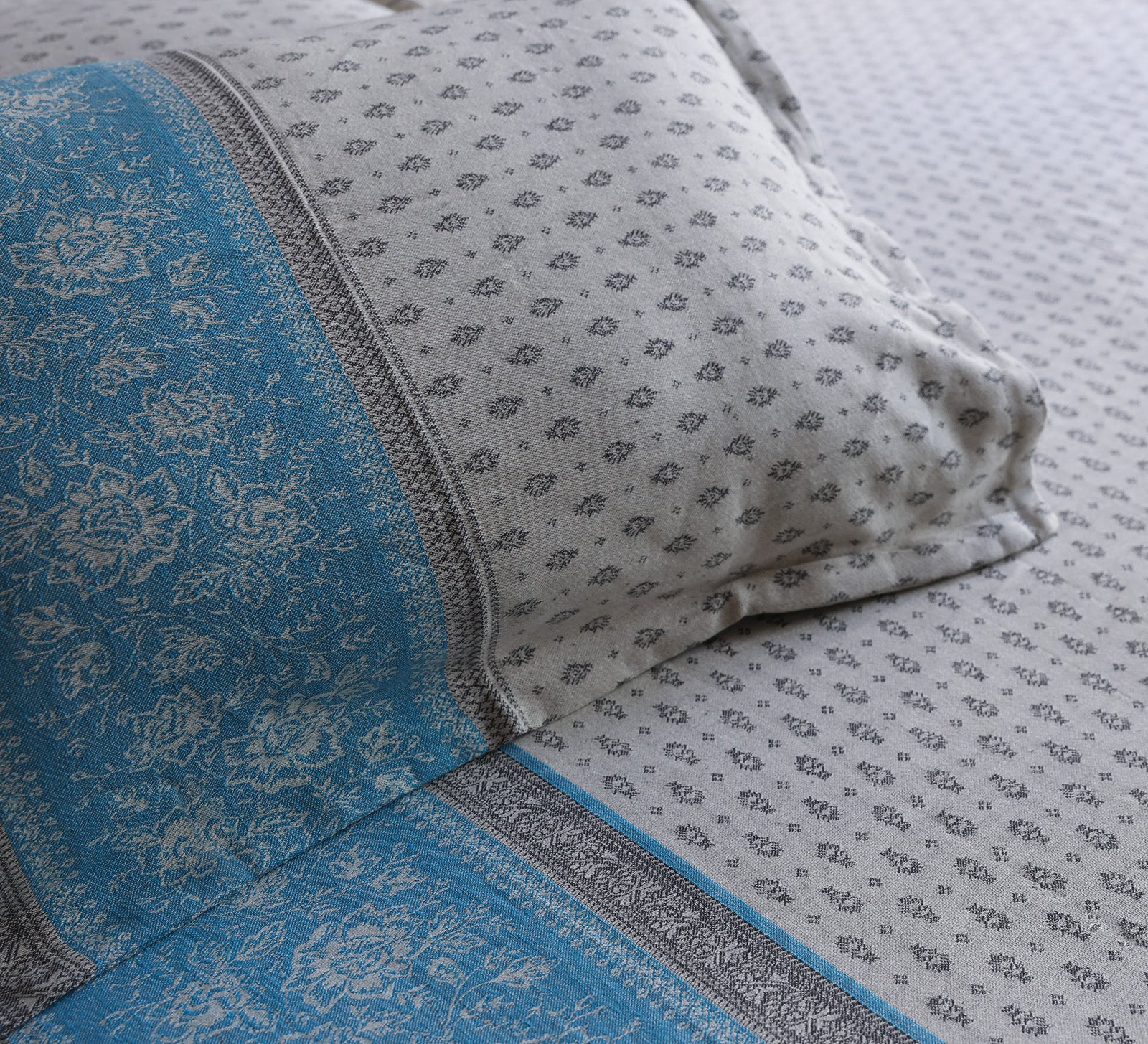 Jacquard Woven Blue and Grey Double Bed Cover