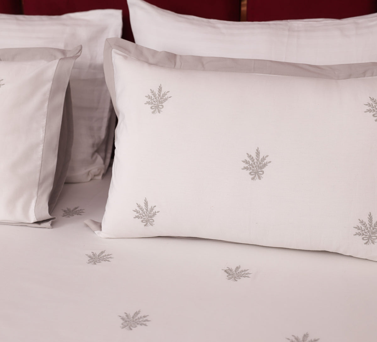 White 100% Cotton Embroidered bed sheet