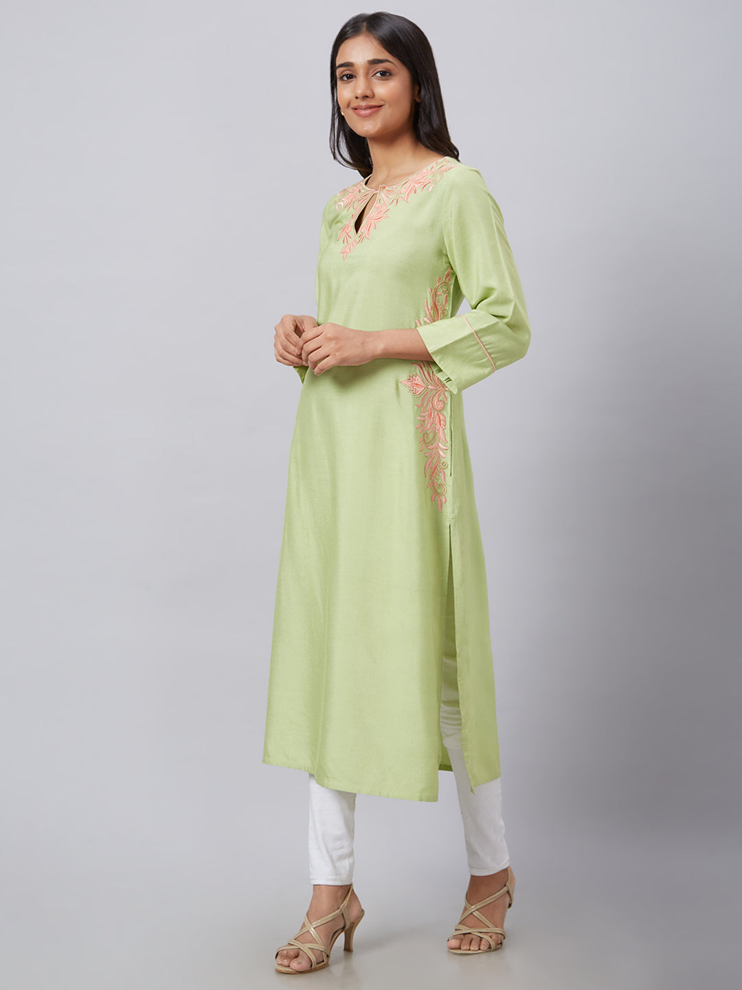 Eco Khadi Silk Winter Green Placement Embroidered Kurta - Rang