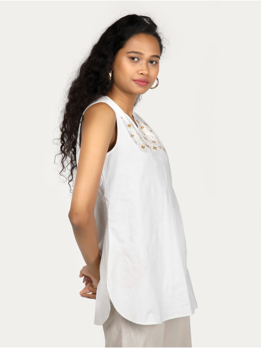 Eco Khadi Cotton Muslin White Embroidered Sleeveless Top