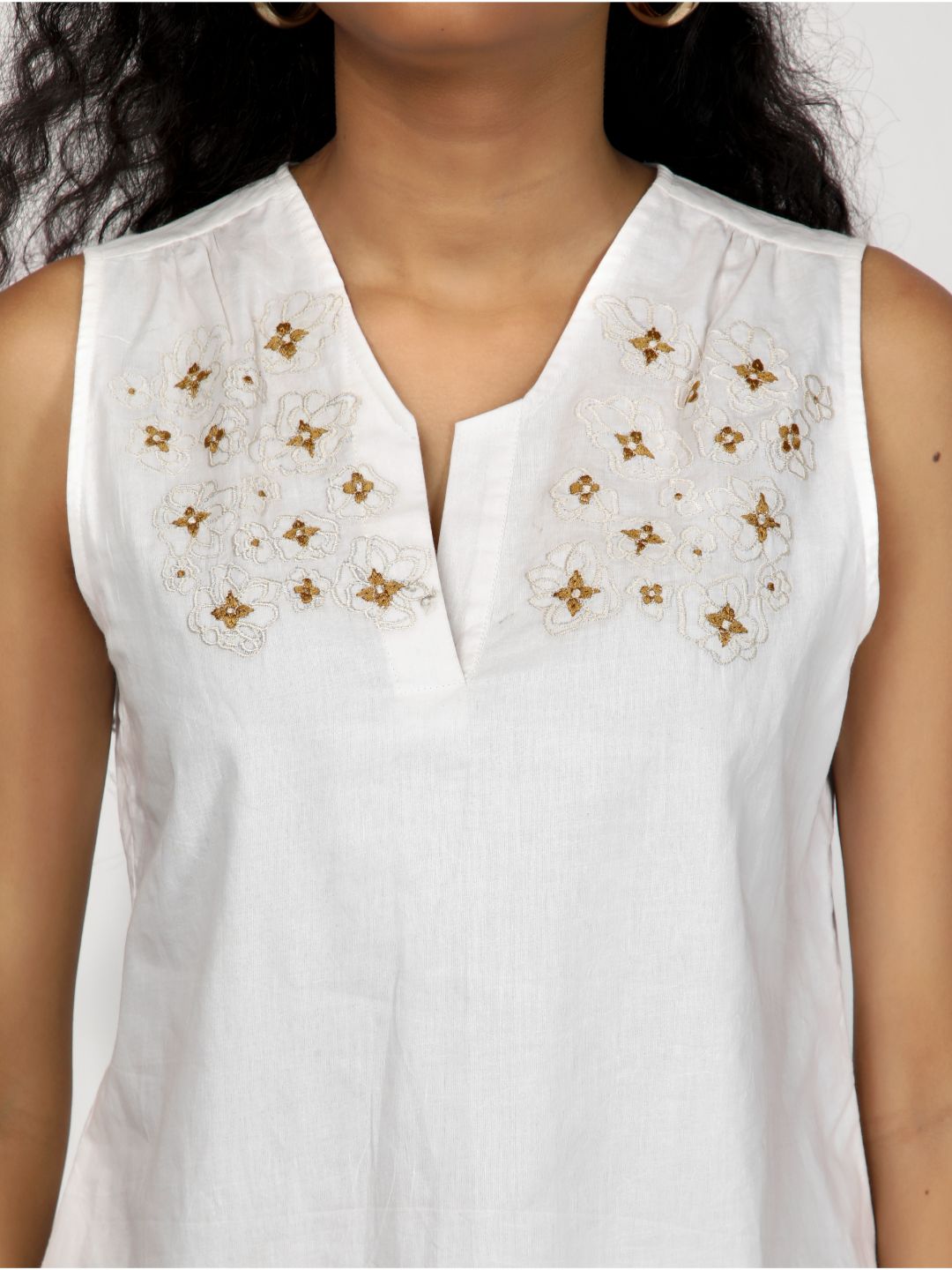 Eco Khadi Cotton Muslin White Embroidered Sleeveless Top
