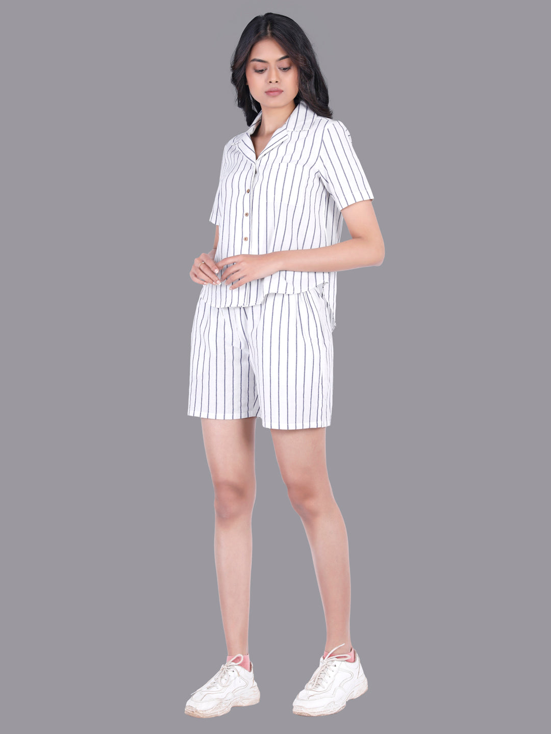Eco Khadi Cotton Black/White Striped Shorts - Cahaya