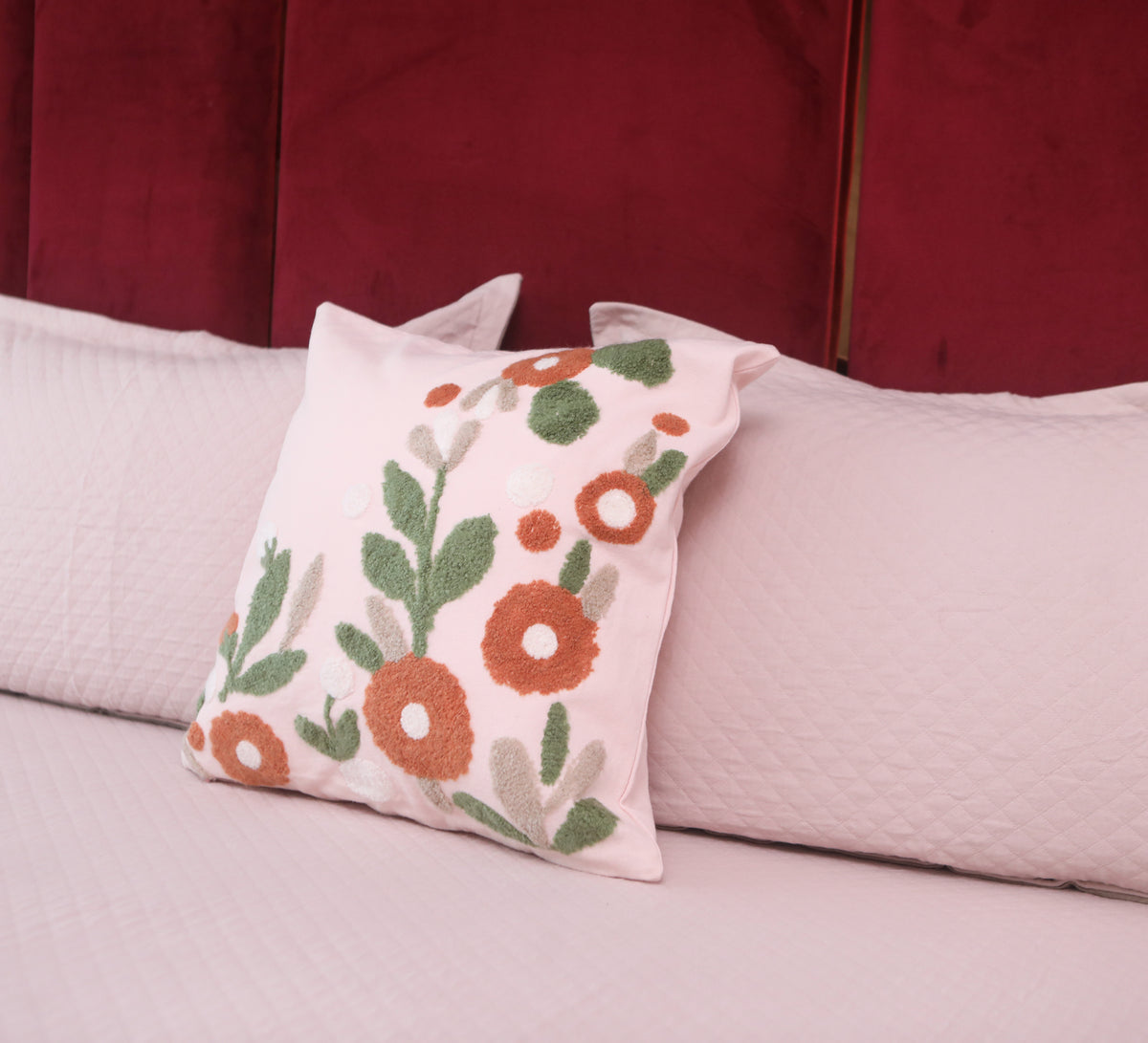 Mariegold Tufting 100% cotton Cushion Cover