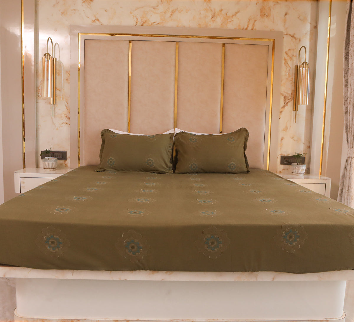Olive jacquard Woven double bed cover