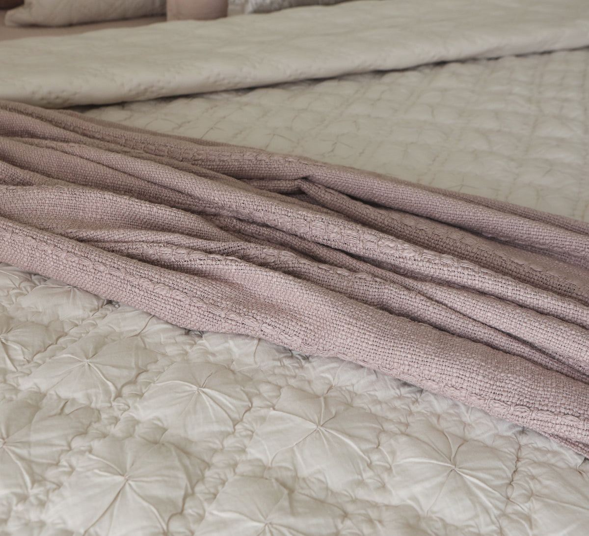 Ribbed Pink stripe throw