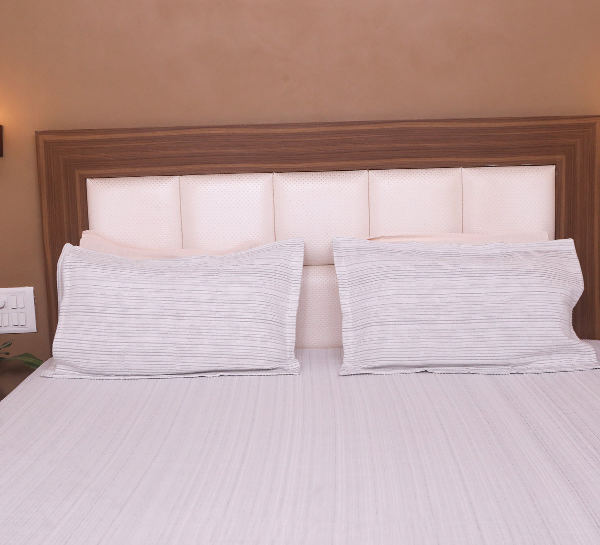 Woven Stripe Double  Bed Sheet