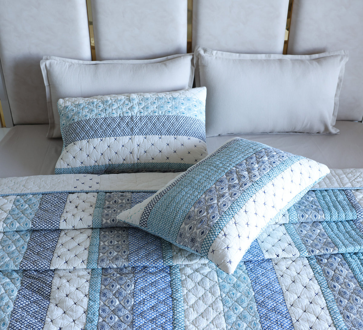 100% Cotton Patch work hand quilted double bed quilt