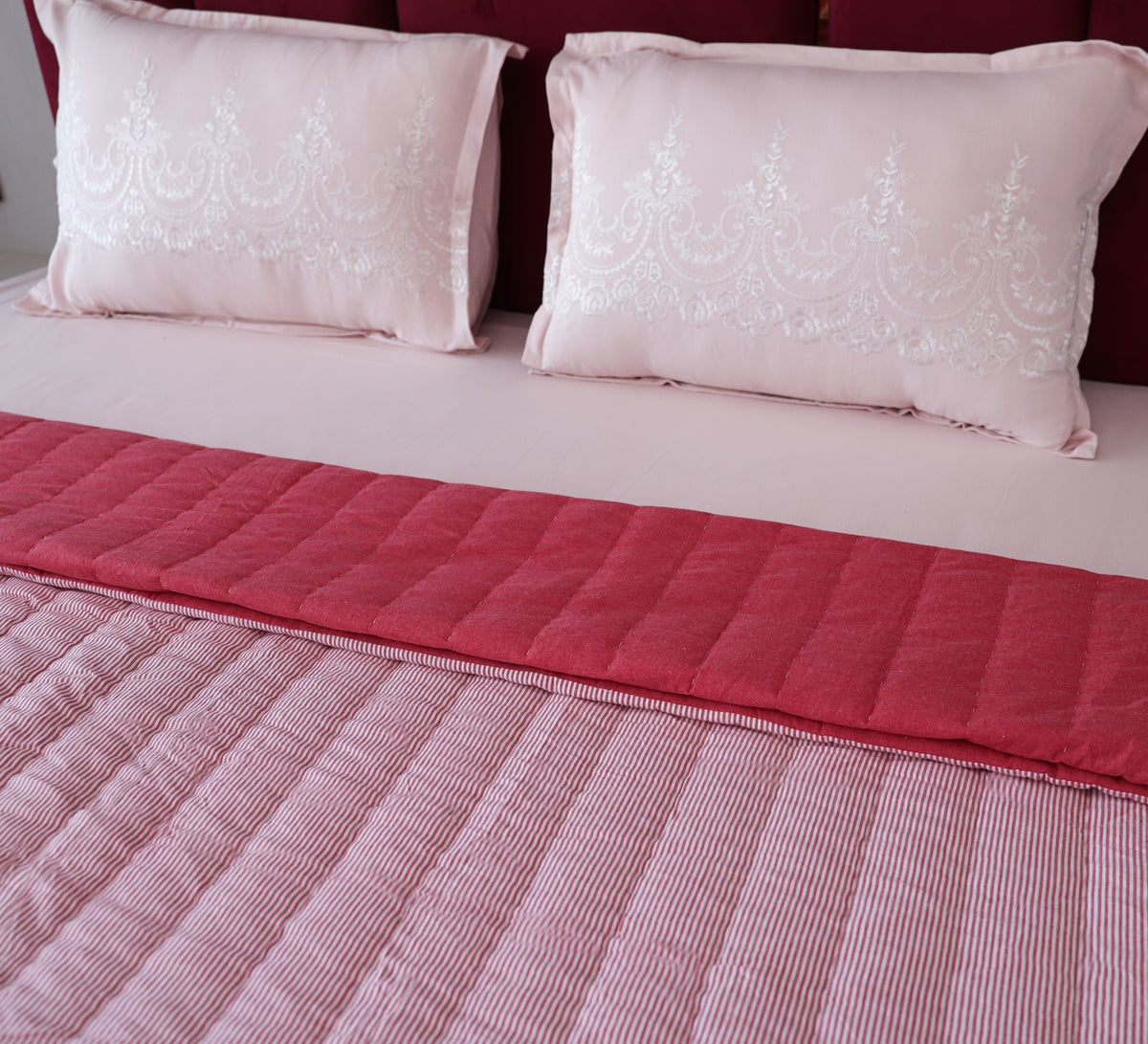 Red Stripe Double Bed Quilt