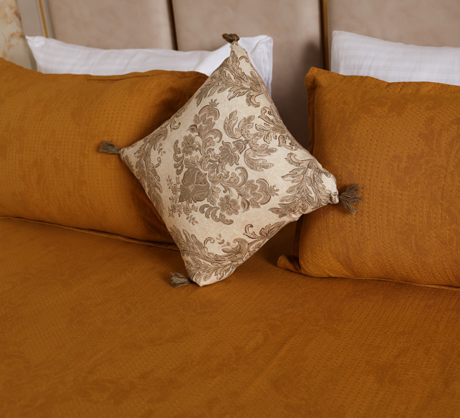 Retiyo Self Design Jacquard 100% Cotton Ultra Soft Bed Sheet