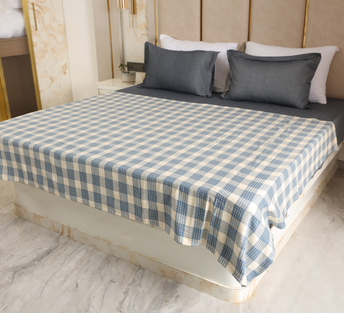 Blue checks 100% cotton single bed Dohar