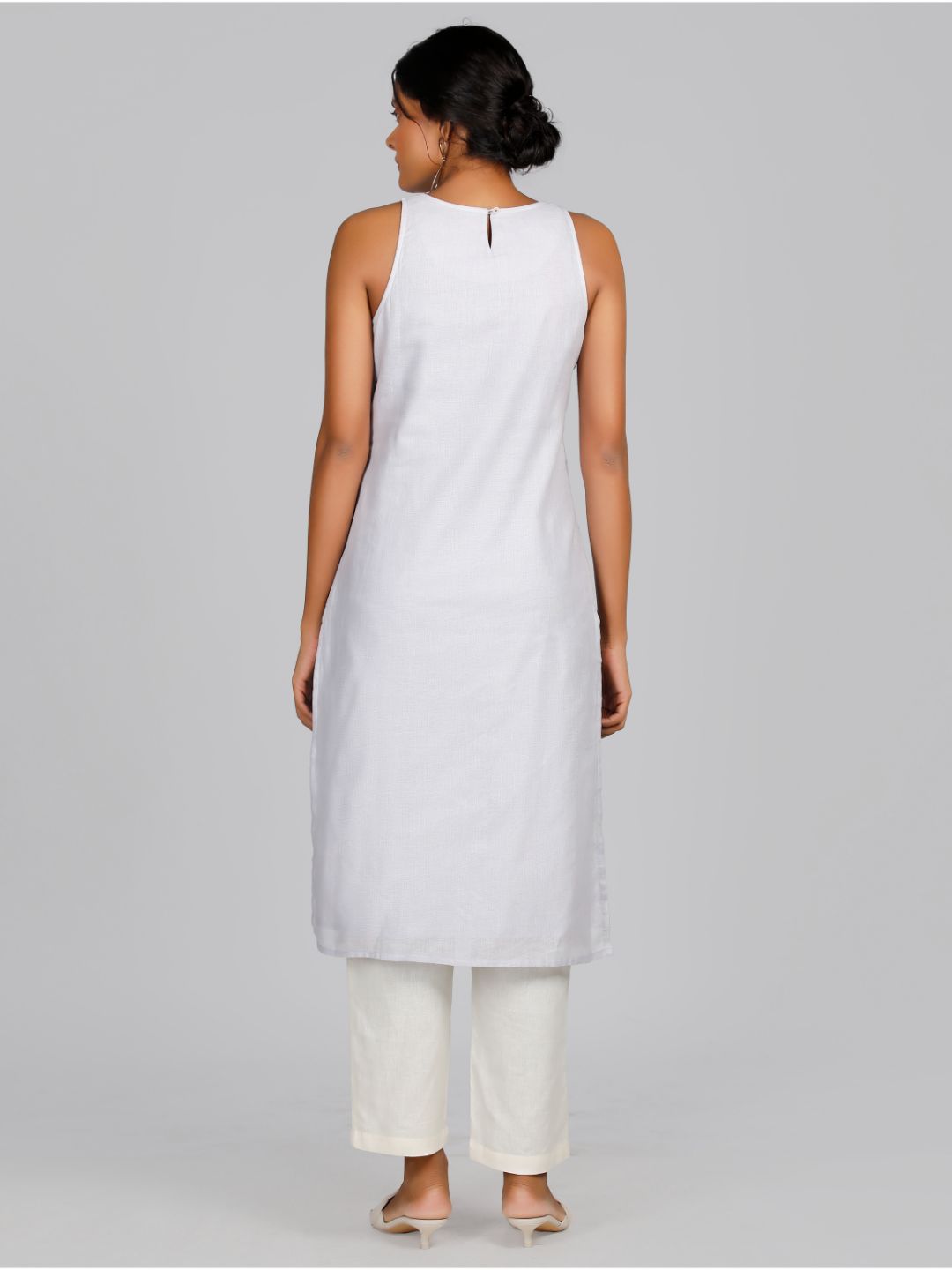 Eco Khadi Cotton Embroidered Lilac Kurta - Aura